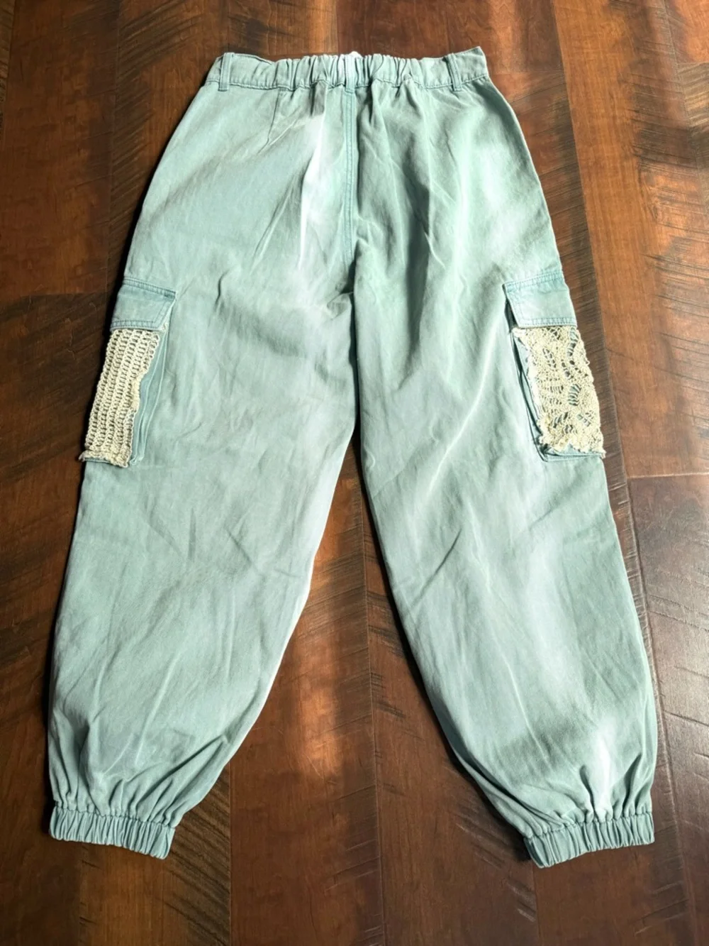POL Mint Green Distressed Cargo Joggers with Crochet Patchwork Women Small - Picture 3 of 9